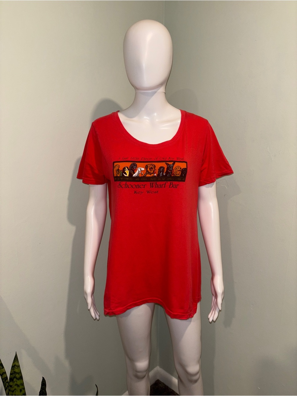 Women’s Schooner Wharf Bar Key West Red Graphic Short Sleeve T-Shirt - Large